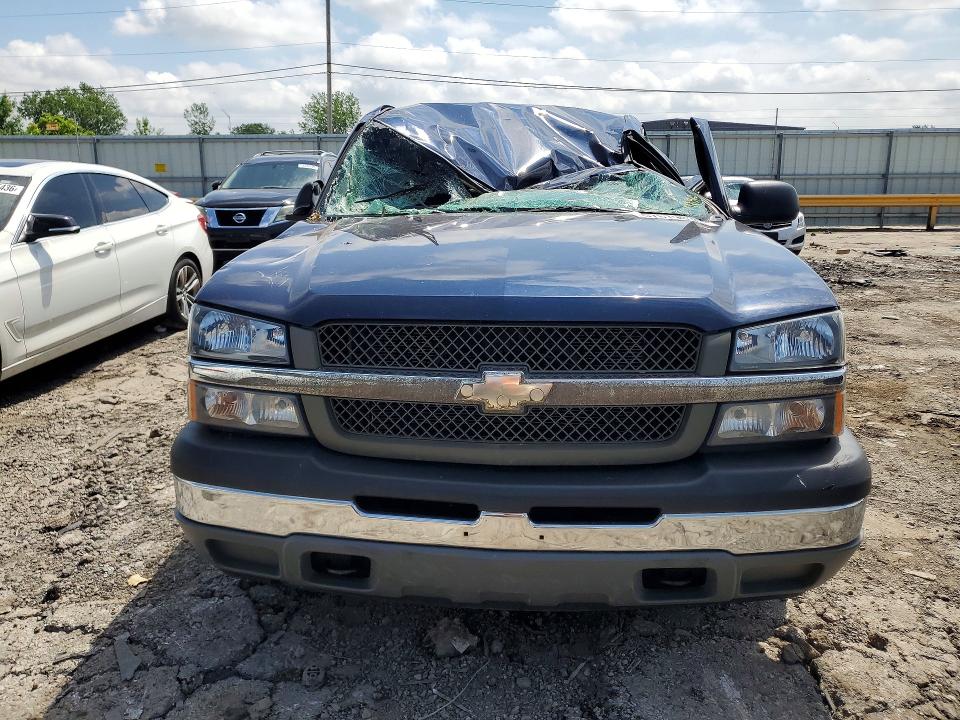 Photo 5 from auction – 2005 CHEVROLET SILVERADO with VIN 2GCEC19V151152818