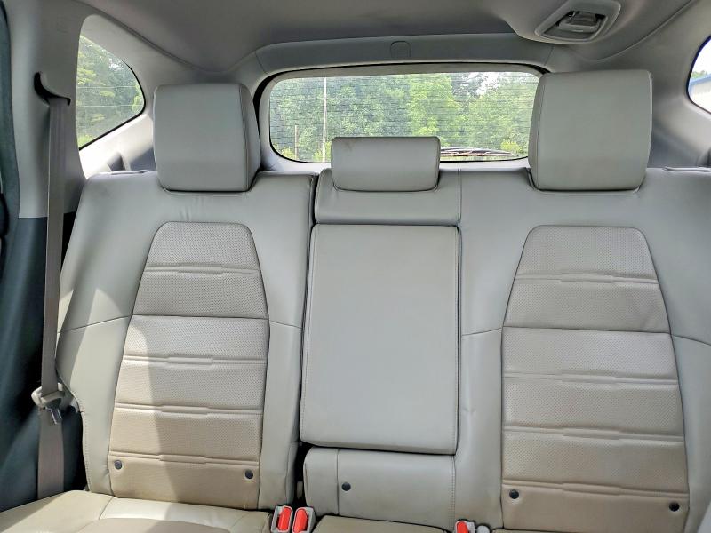 Photo 10 from auction – 2017 HONDA CR-V with VIN 2HKRW2H84HH647348