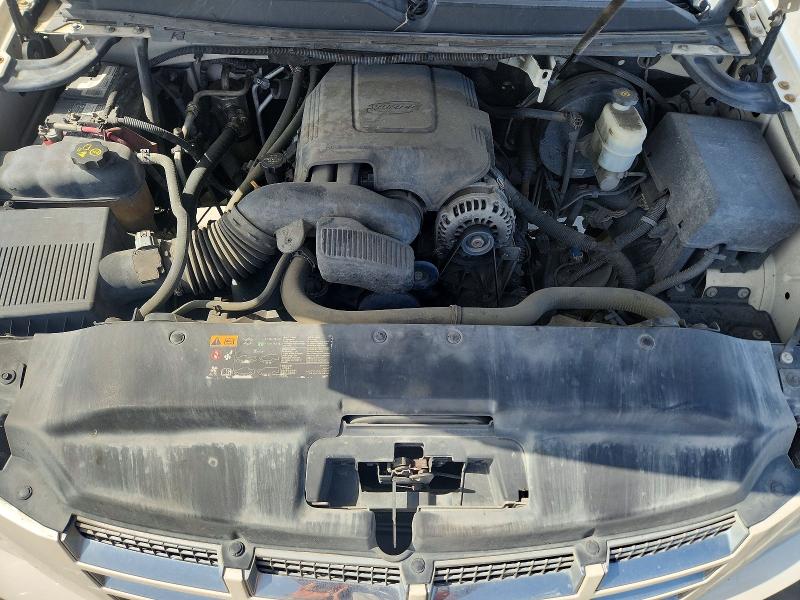 Photo 12 from auction – 2012 CADILLAC ESCALADE with VIN 1GYS3AEFXCR211719