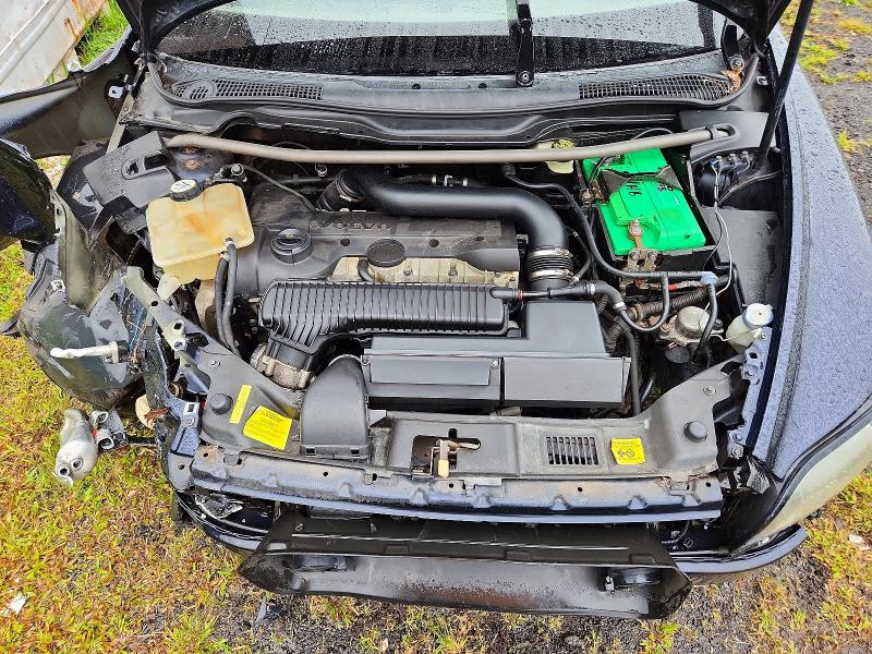 Photo 11 from auction – 2006 VOLVO C70 with VIN YV1MC68216J004119