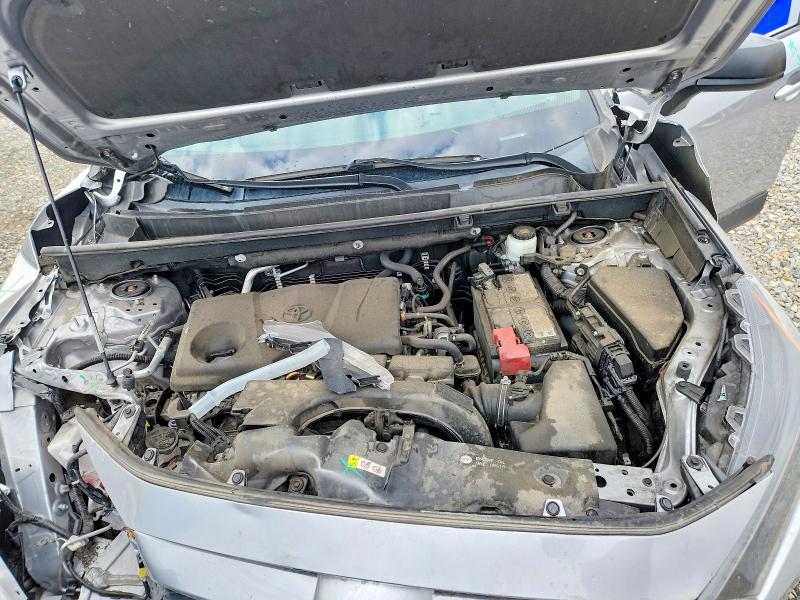 Photo 12 from auction – 2021 TOYOTA RAV4 with VIN 2T3F1RFV1MC160065