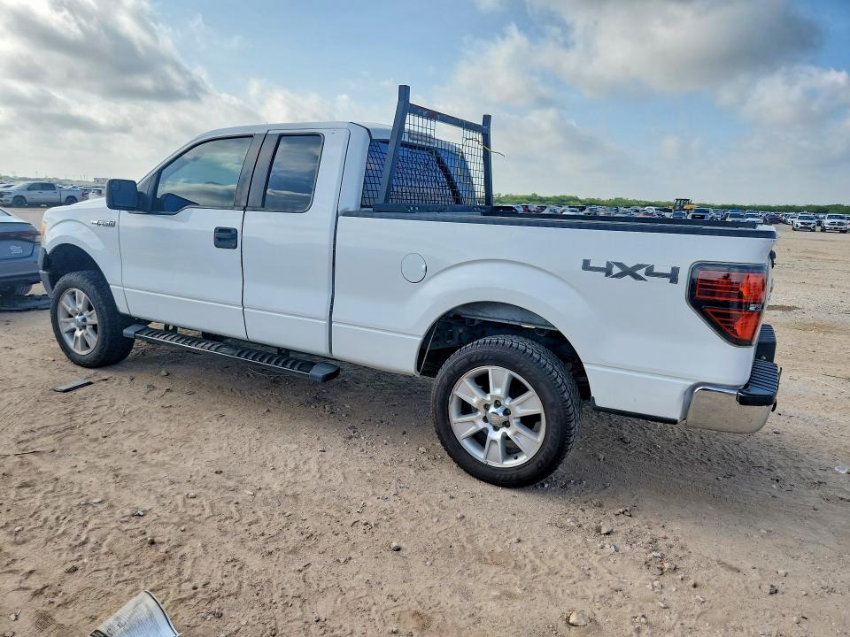 صورة رقم 2 من المزاد - 2011 FORD F150 مع VIN 1FTFX1EF9BFB59074