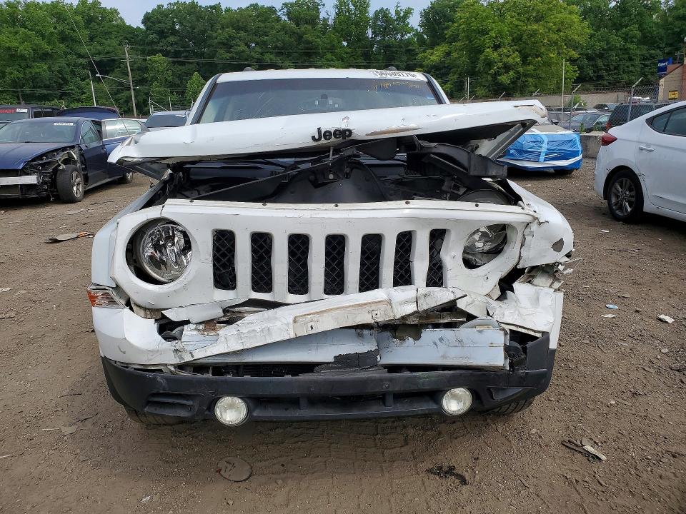 Photo 5 from auction – 2015 JEEP PATRIOT with VIN 1C4NJPBA4FD318786