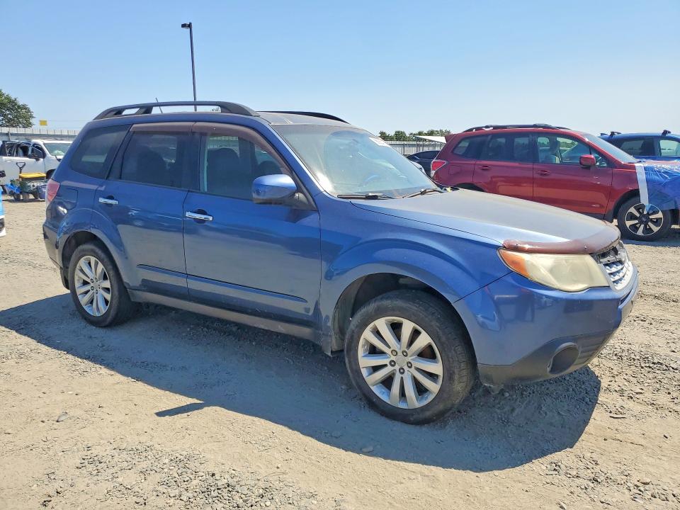Photo 4 from auction – 2012 SUBARU FORESTER with VIN JF2SHAEC4CH469738