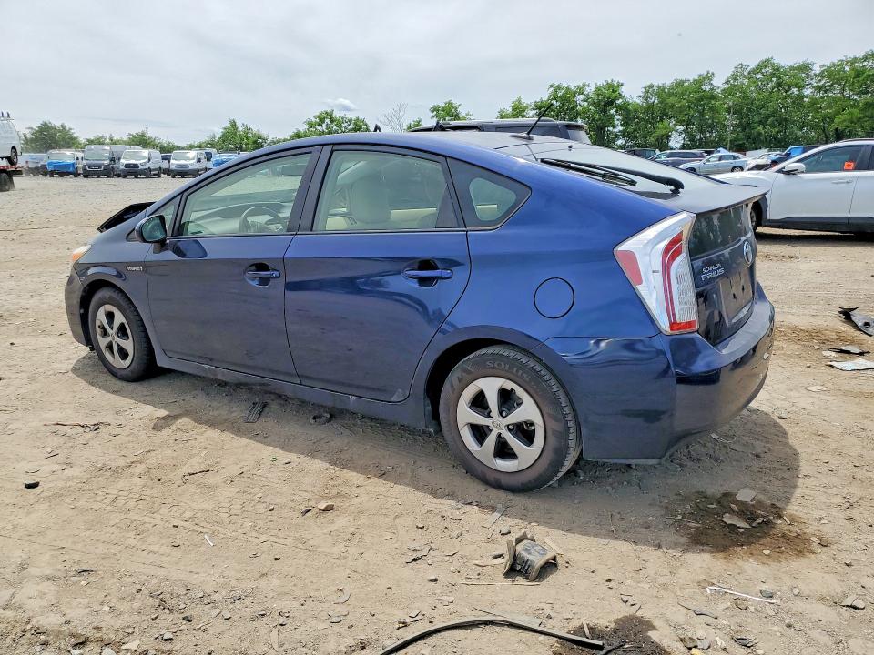 Photo 2 from auction – 2012 TOYOTA PRIUS with VIN JTDKN3DU4C1537994