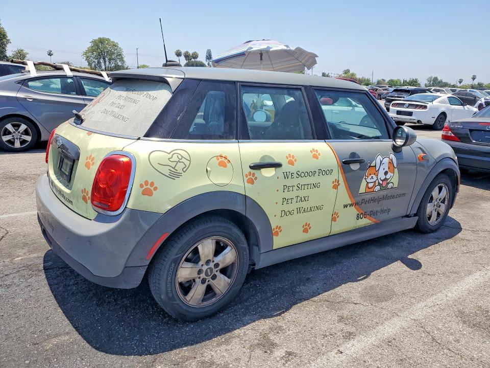 Photo 3 from auction – 2017 MINI COOPER with VIN WMWXU1C30H2F78968