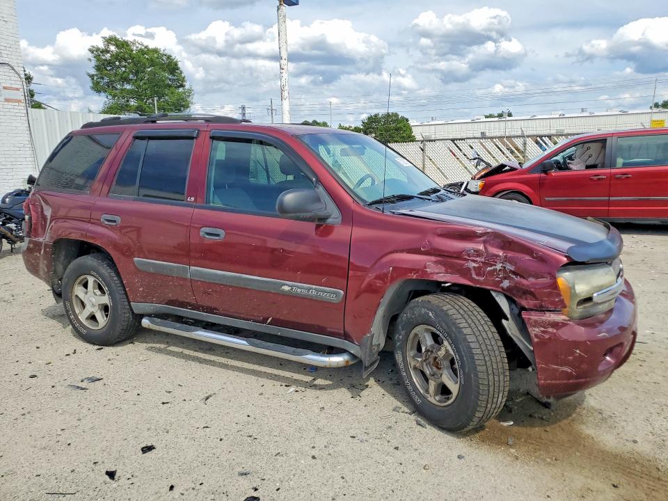 Photo 4 from auction – 2004 CHEVROLET TRAILBLAZER with VIN 1GNDT13S642299152