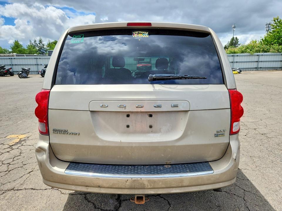 Photo 6 from auction – 2014 DODGE GRAND CARAVAN with VIN 2C4RDGCG4ER430169