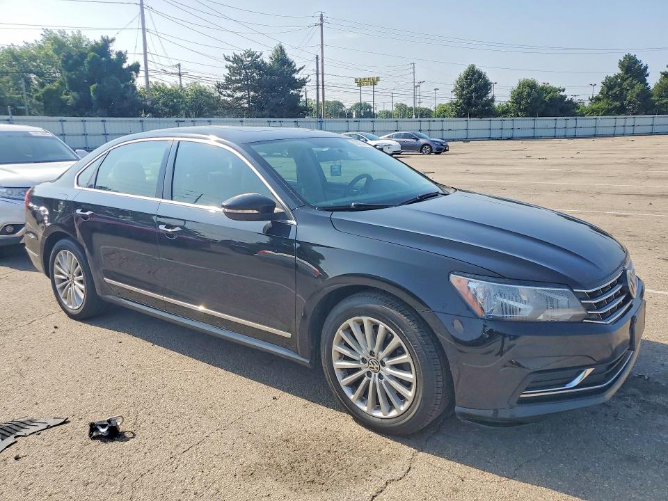 Photo 4 from auction – 2016 VOLKSWAGEN PASSAT with VIN 1VWBT7A38GC030015