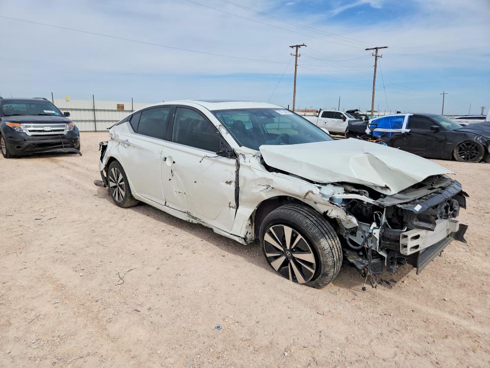 Photo 4 from auction – 2022 NISSAN ALTIMA with VIN 1N4BL4EWXNN422944