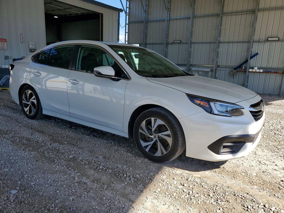 Photo 4 from auction – 2022 SUBARU LEGACY with VIN 4S3BWAF63N3013856