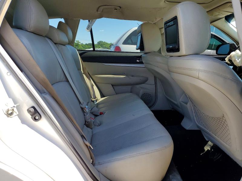 Photo 11 from auction – 2014 SUBARU OUTBACK with VIN 4S4BRCDC9E3264842
