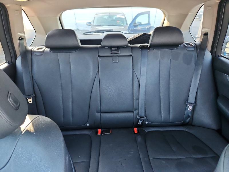 Foto 10 de la subasta – 2016 BMW X5 con VIN 5UXKT0C53G0S76415
