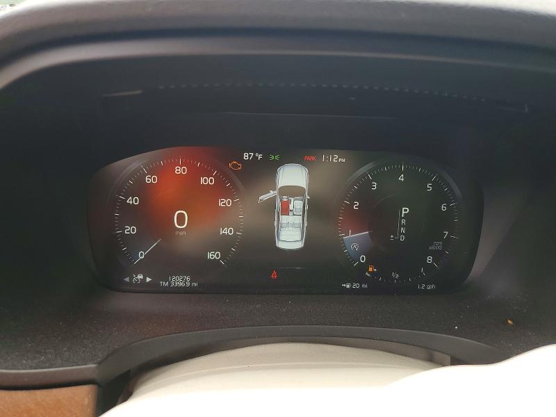 Photo 9 from auction – 2017 VOLVO S90 with VIN YV1A22MLXH1017421