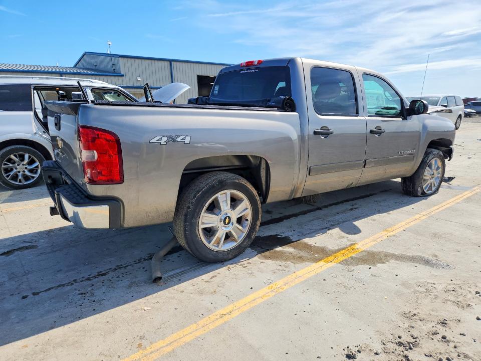 Photo 3 from auction – 2012 CHEVROLET SILVERADO with VIN 1GCPKSE74CF181177