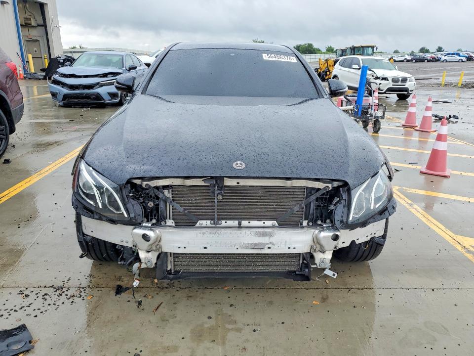 Photo 5 from auction – 2018 MERCEDES-BENZ E with VIN WDDZF4KB1JA417222