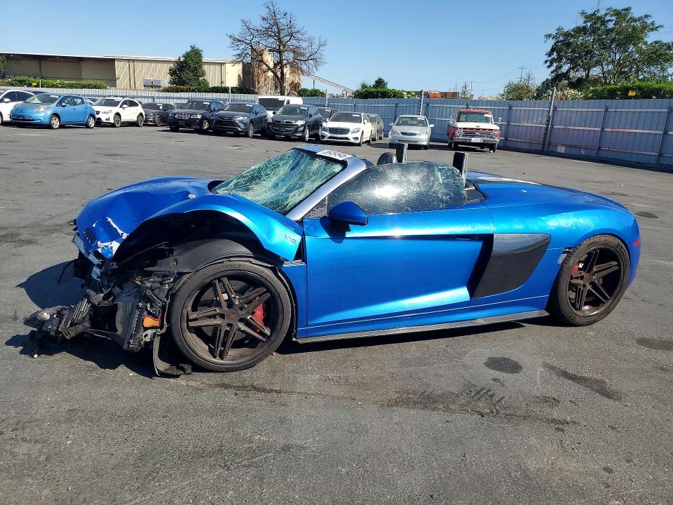 2017 AUDI R8