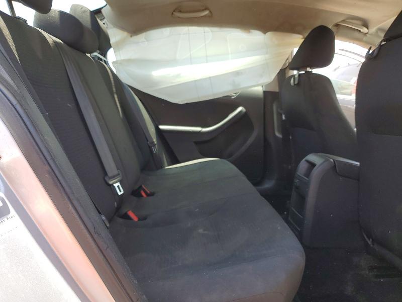 Снимка 10 от търг – 2016 VOLKSWAGEN JETTA с VIN 3VW267AJ2GM305124