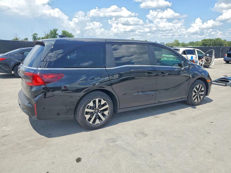 Photo 3 from auction – 2026 HONDA ODYSSEY with VIN 5FNRL6H66TB030670