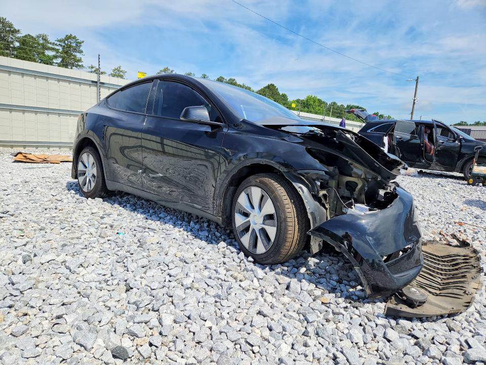 Photo 4 from auction – 2023 TESLA MODEL Y with VIN 7SAYGDEE5PA138784