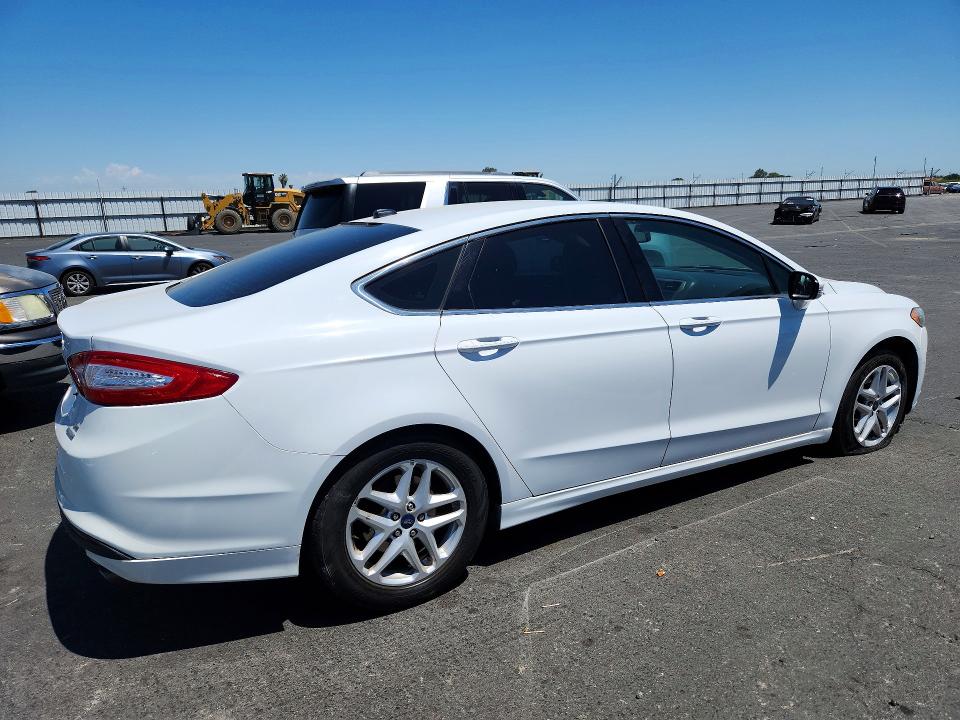 Photo 3 from auction – 2014 FORD FUSION with VIN 3FA6P0HD8ER242495