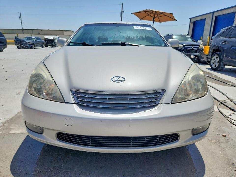 Photo 5 from auction – 2003 LEXUS ES with VIN JTHBF30G530140635