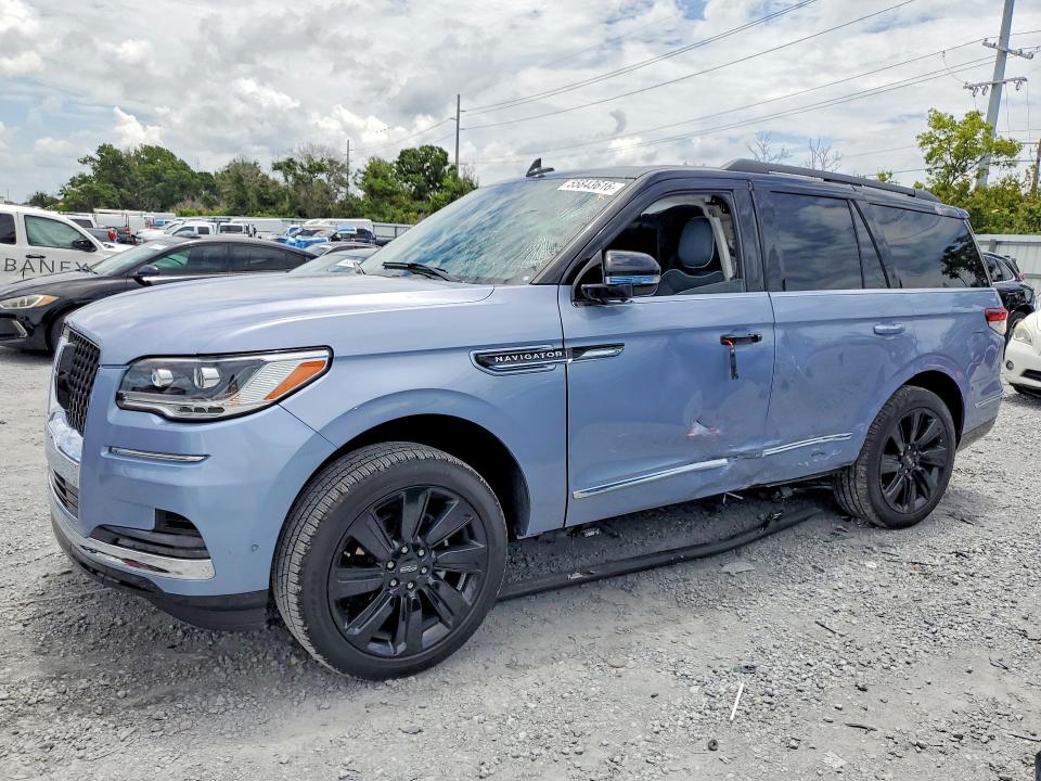 2024 LINCOLN NAVIGATOR