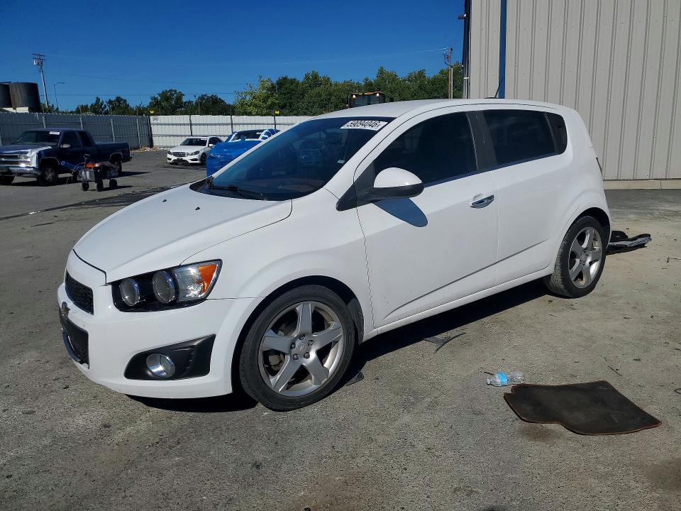 CHEVROLET SONIC 2015 with VIN 1G1JE6SBXF4120762 - Photo from auction