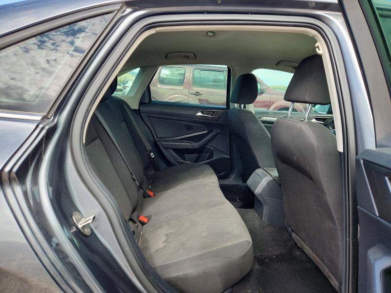 Photo 10 from auction – 2019 VOLKSWAGEN JETTA with VIN 3VWC57BUXKM272060
