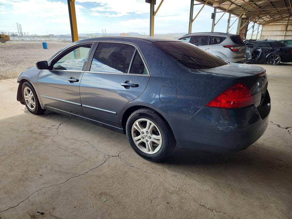 Photo 2 from auction – 2007 HONDA ACCORD with VIN JHMCM56397C010193