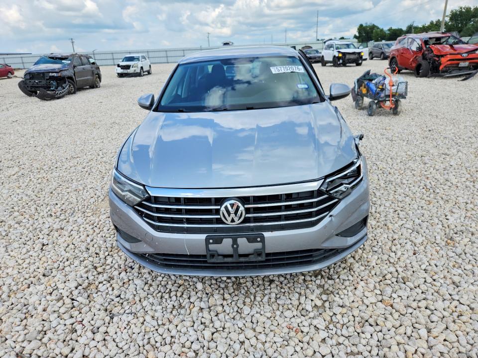 Photo 5 from auction – 2020 VOLKSWAGEN JETTA with VIN 3VWCB7BUXLM017967
