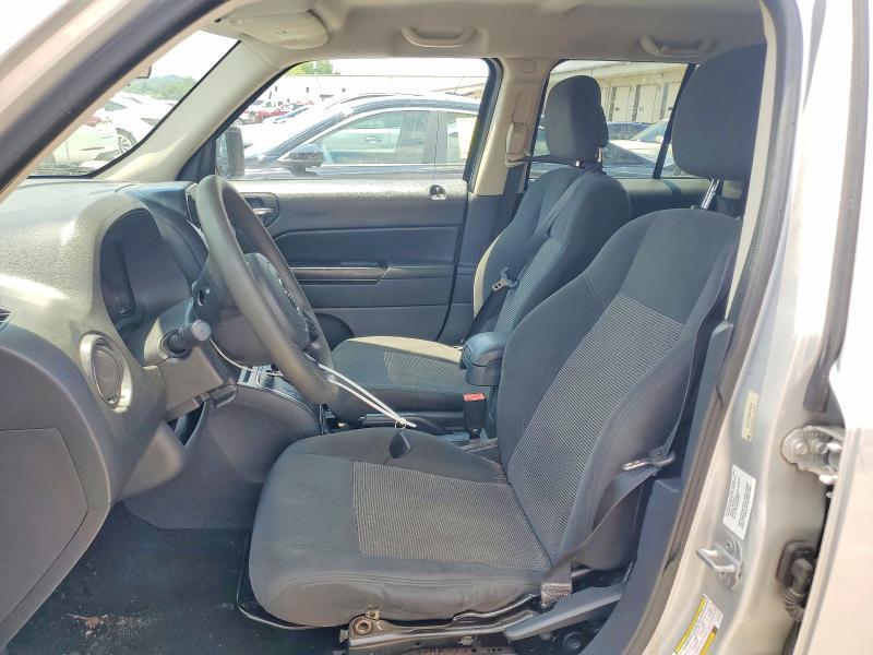 Photo 7 from auction – 2011 JEEP PATRIOT with VIN 1J4NT1GB3BD196841