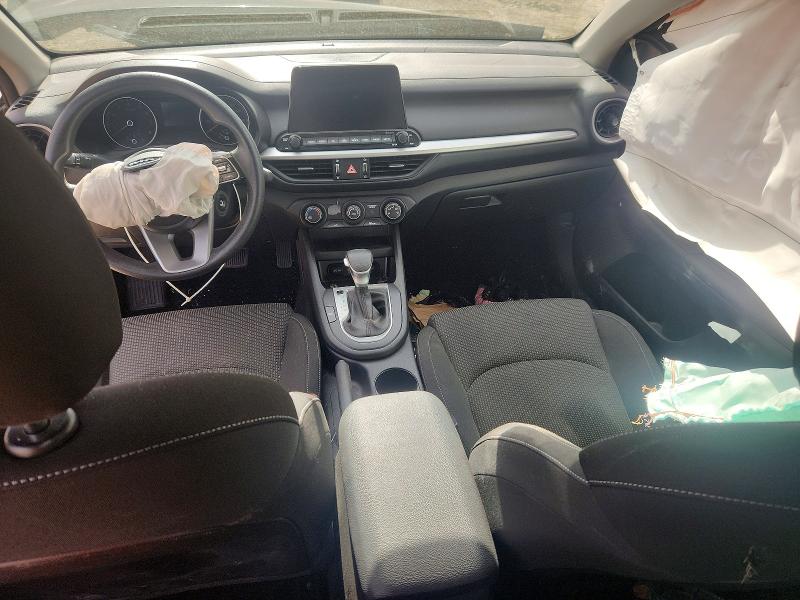 Photo 8 from auction – 2021 KIA FORTE with VIN 3KPF24AD0ME397591