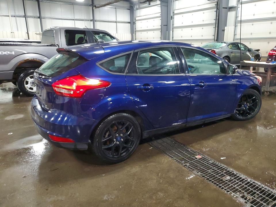 Photo 3 from auction – 2016 FORD FOCUS with VIN 1FADP3K23GL212645