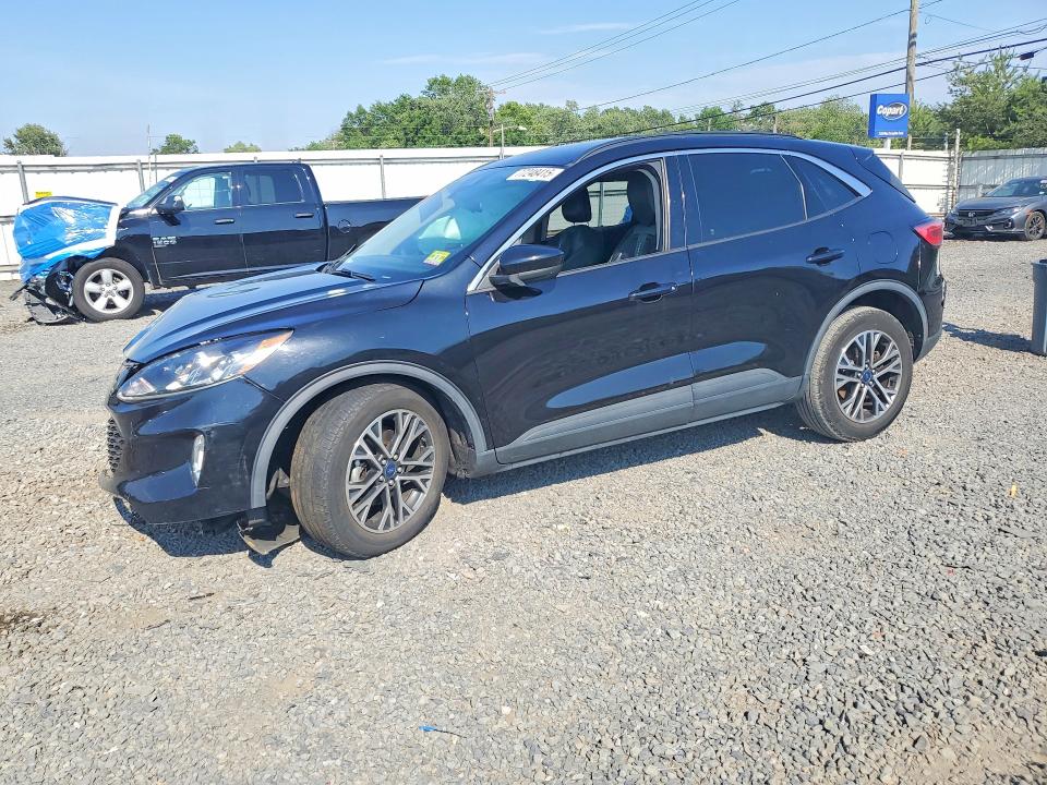 Photo 1 from auction – 2020 FORD ESCAPE with VIN 1FMCU0H61LUB10350
