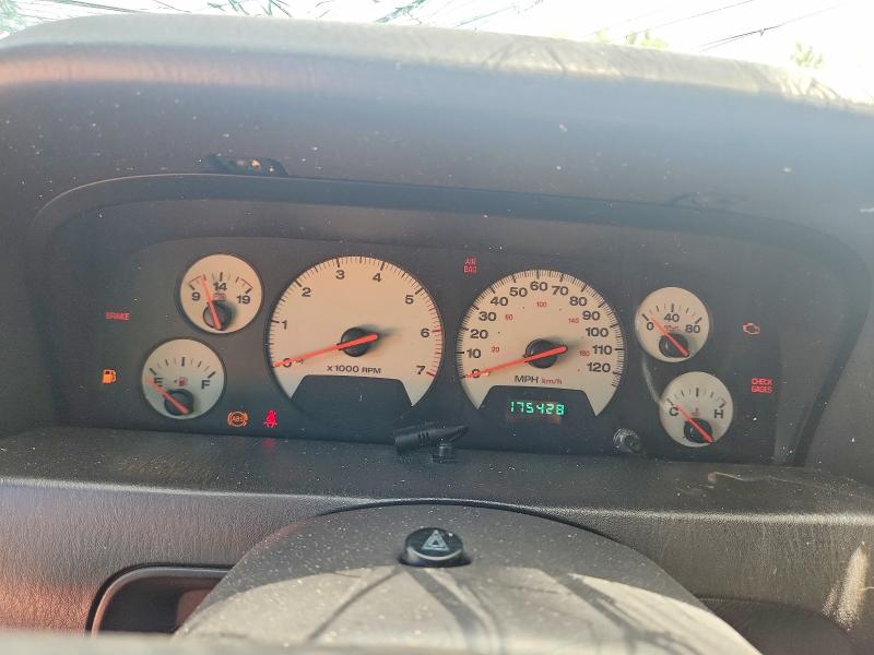 Photo 9 from auction – 2001 JEEP GRAND CHEROKEE with VIN 1J4GW58S51C506112