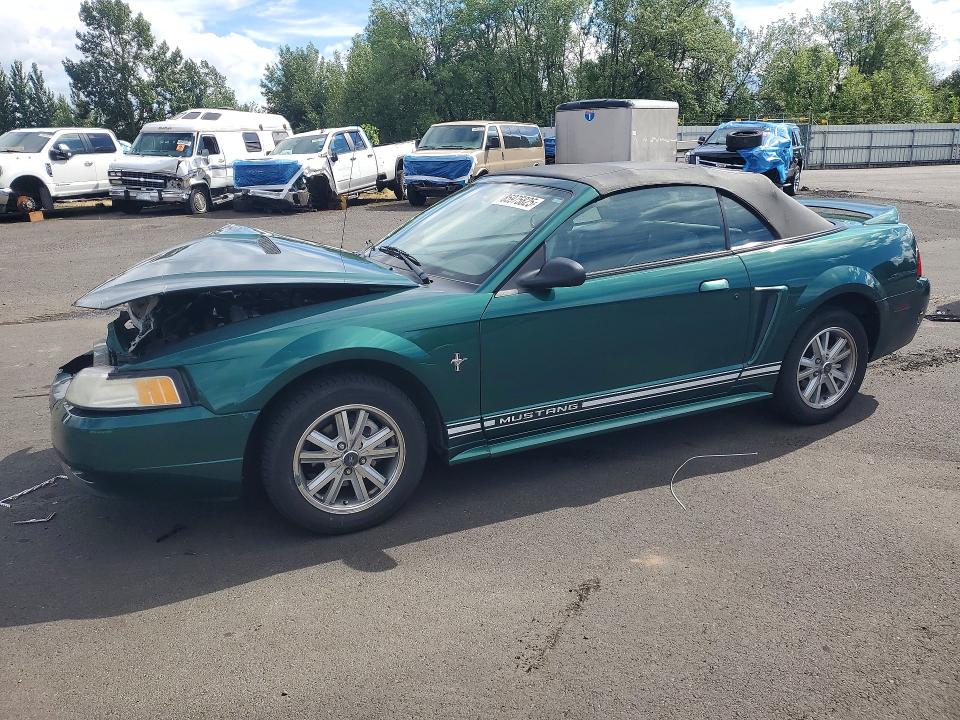 FORD MUSTANG 2000 with VIN 1FAFP4447YF288771 - Photo from auction