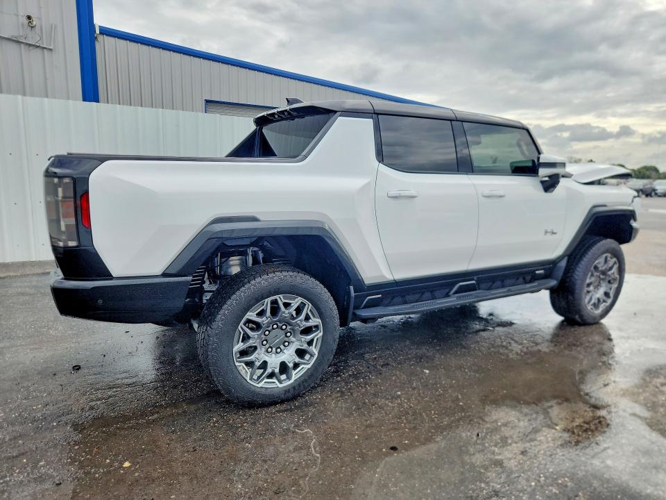 Photo 3 from auction – 2025 GMC HUMMER PICKUP with VIN 1GT40DDA7SU102063