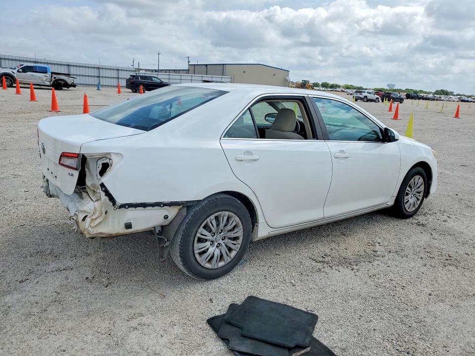 Photo 3 from auction – 2013 TOYOTA CAMRY with VIN 4T1BF1FK9DU216199
