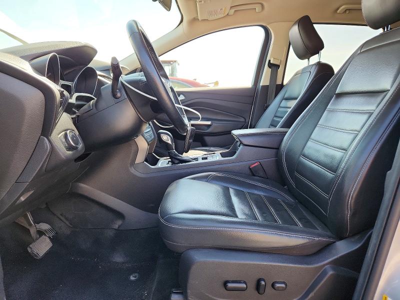 Photo 7 from auction – 2019 FORD ESCAPE with VIN 1FMCU9HD9KUC05515