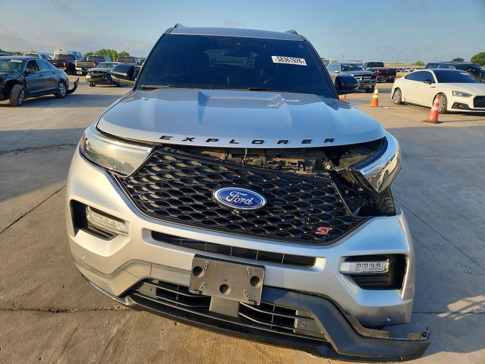 Photo 5 from auction – 2020 FORD EXPLORER with VIN 1FM5K8GC6LGD06450