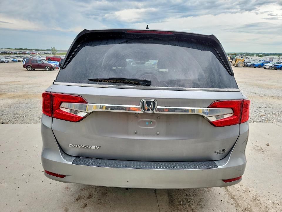 Photo 6 from auction – 2020 HONDA ODYSSEY with VIN 5FNRL6H73LB074649
