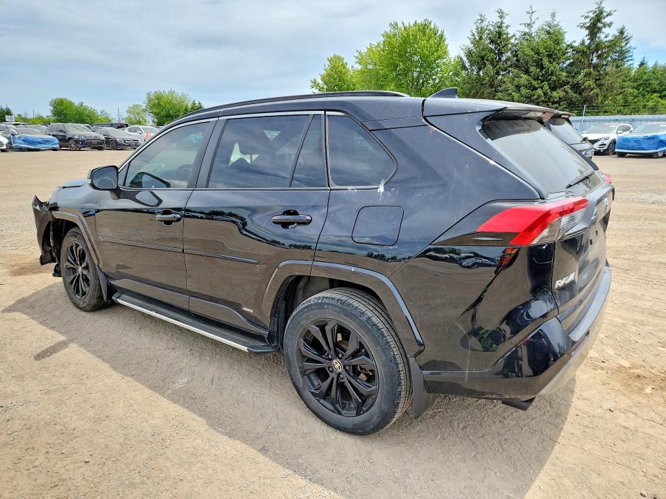 Photo 2 from auction – 2022 TOYOTA RAV4 with VIN 2T34WRFV5NW132374