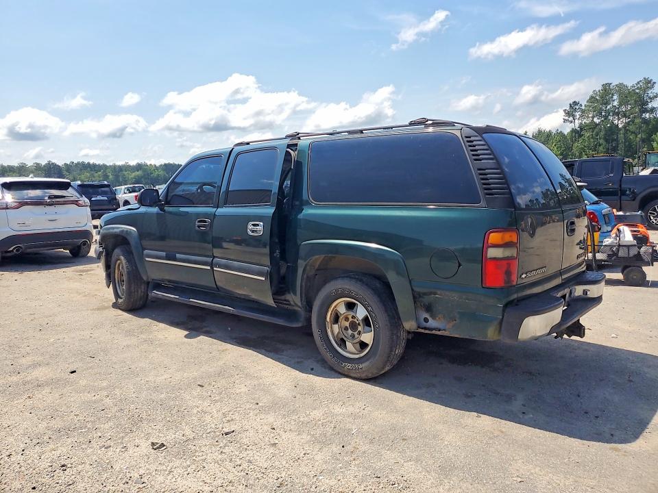 Photo 2 from auction – 2001 CHEVROLET SUBURBAN with VIN 3GNFK16T11G153244