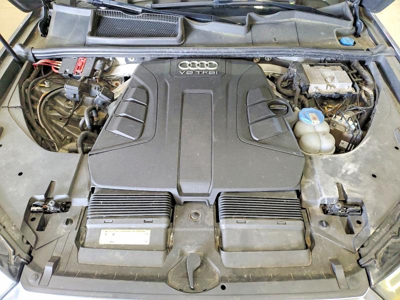 Photo 12 from auction – 2017 AUDI Q7 with VIN WA1LAAF74HD012526