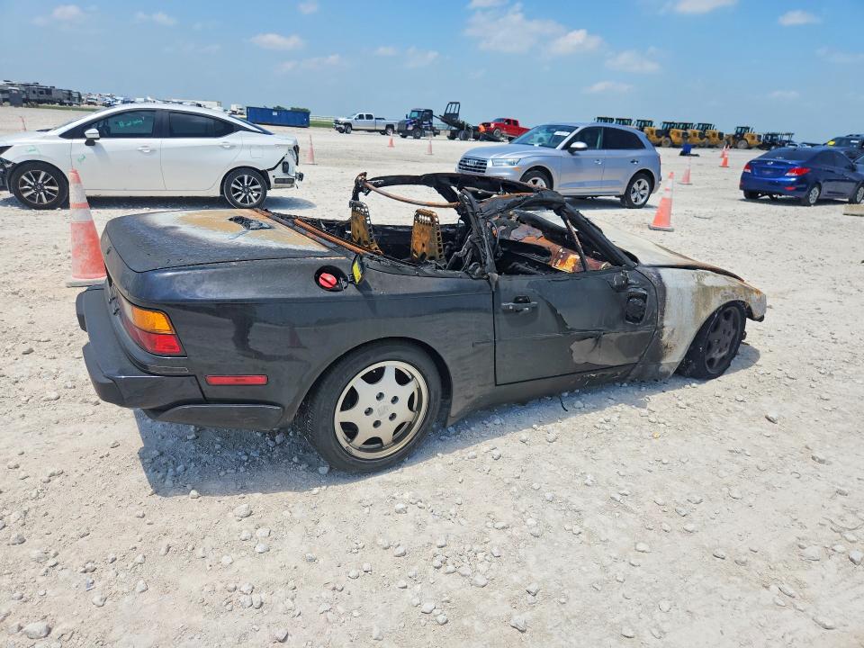 Photo 3 from auction – 1990 PORSCHE 944 with VIN WP0CB2940LN481528