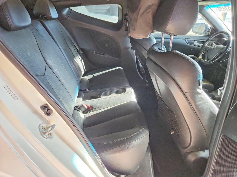 Photo 10 from auction – 2017 HYUNDAI VELOSTER with VIN KMHTC6AE8HU310320
