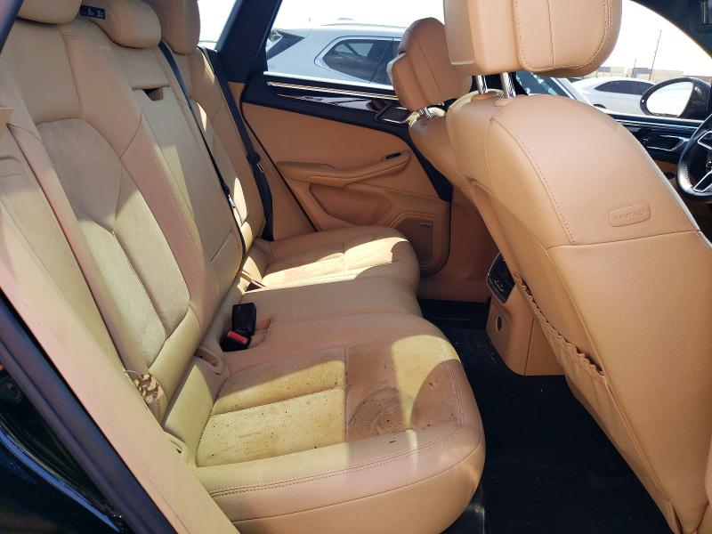 Photo 10 from auction – 2018 PORSCHE MACAN with VIN WP1AA2A50JLB17616