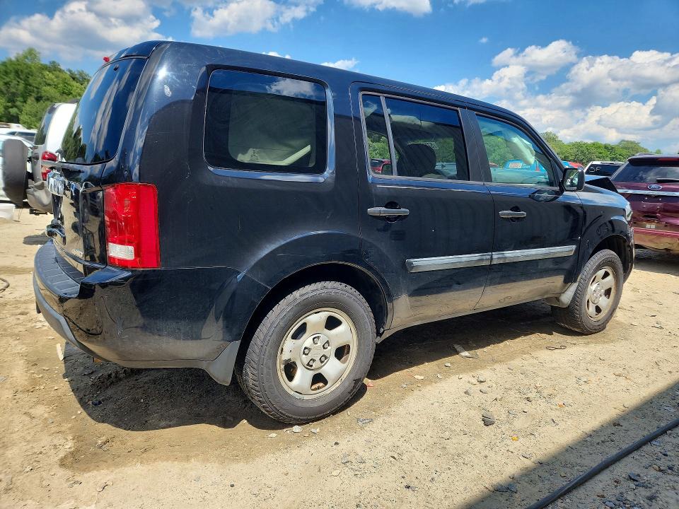 Photo 3 from auction – 2011 HONDA PILOT with VIN 5FNYF4H22BB047078