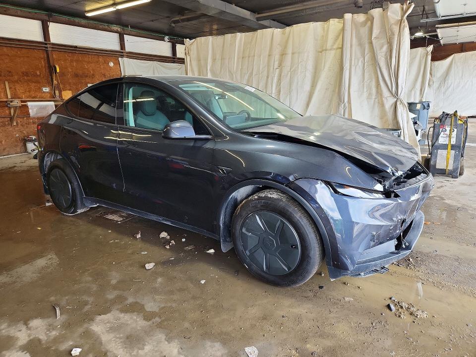 Photo 4 from auction – 2026 TESLA MODEL Y with VIN 7SAYGDEE9TA661803